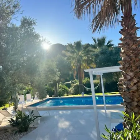 Exklusive Moderne Mit Pool Pollensa