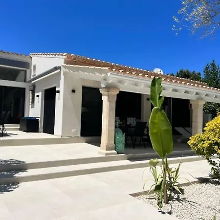 Prázdninový dům Exklusive Moderne Mit Pool *