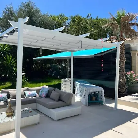 بيت للعطل Exklusive Moderne Mit Pool *